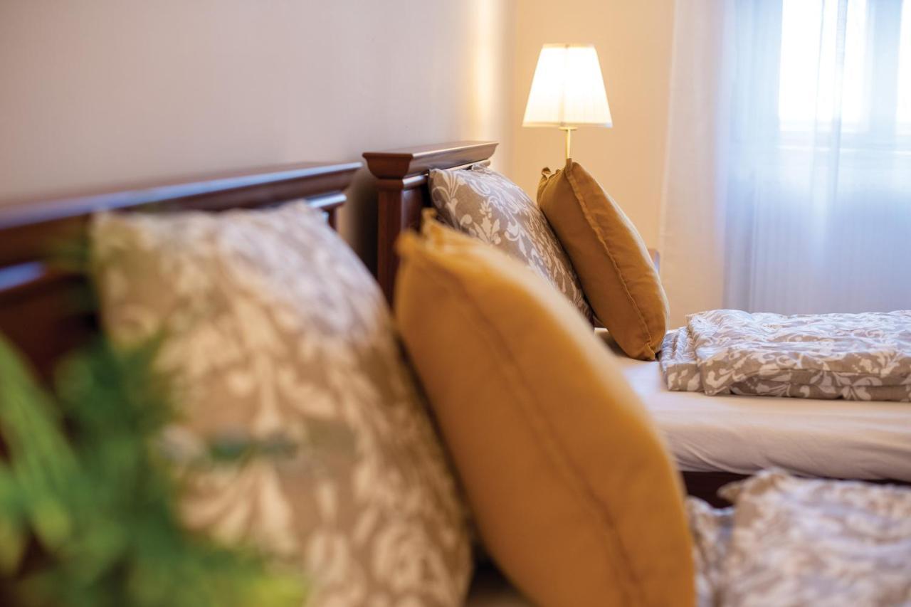 Theatroom Apartman 埃格尔 外观 照片