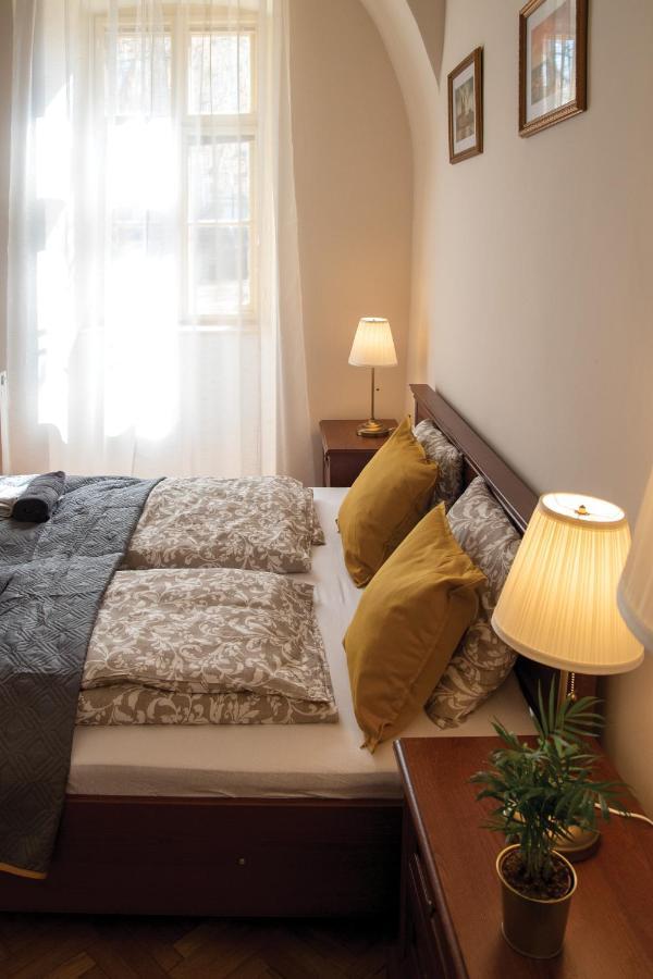 Theatroom Apartman 埃格尔 外观 照片