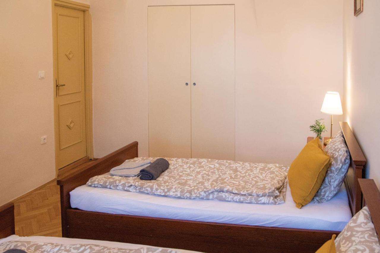 Theatroom Apartman 埃格尔 外观 照片
