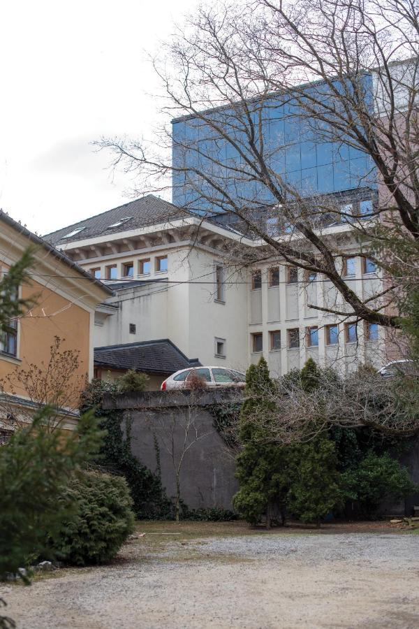 Theatroom Apartman 埃格尔 外观 照片