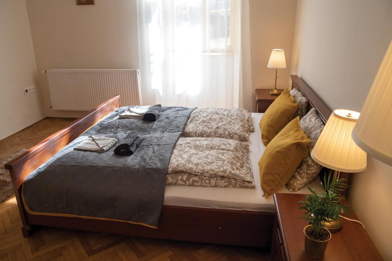 Theatroom Apartman 埃格尔 外观 照片