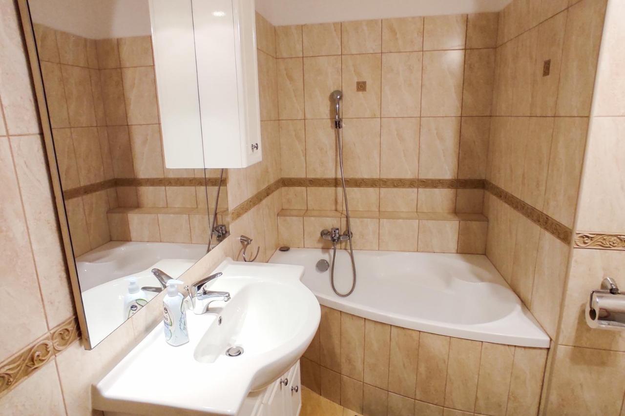 Theatroom Apartman 埃格尔 外观 照片