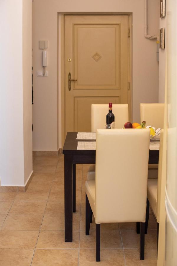 Theatroom Apartman 埃格尔 外观 照片